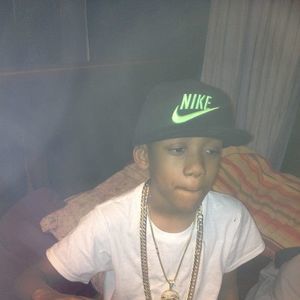 Meet your Posher, Samien